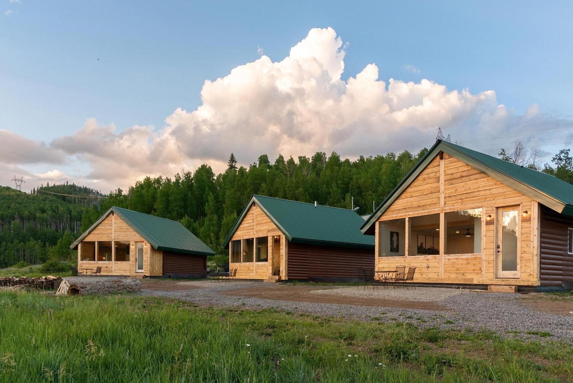 Eml 1 Pack Saddle Jack Cabin Villa Paonia ภายนอก รูปภาพ